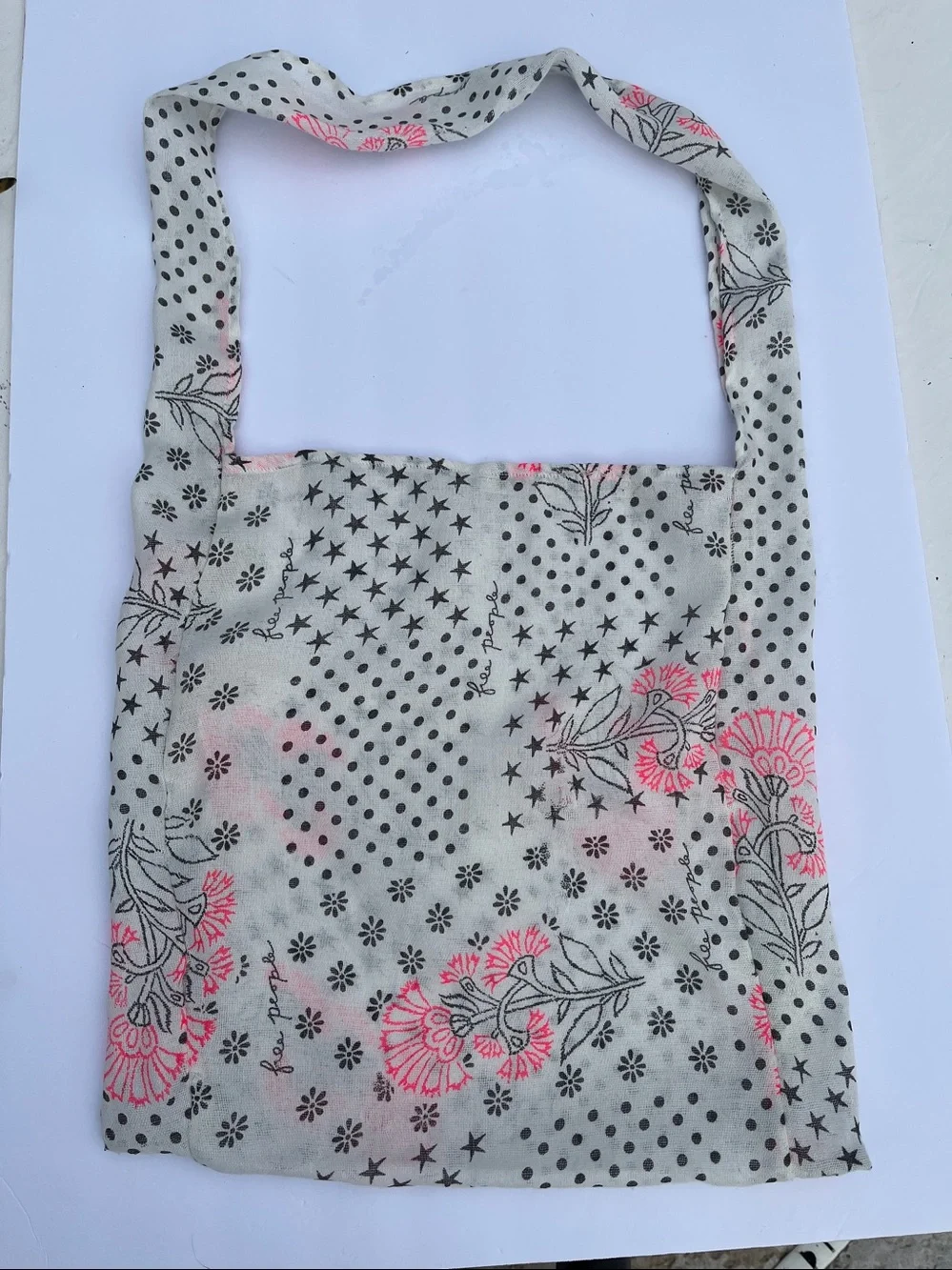FREE PEOPLE Large Floral Tote